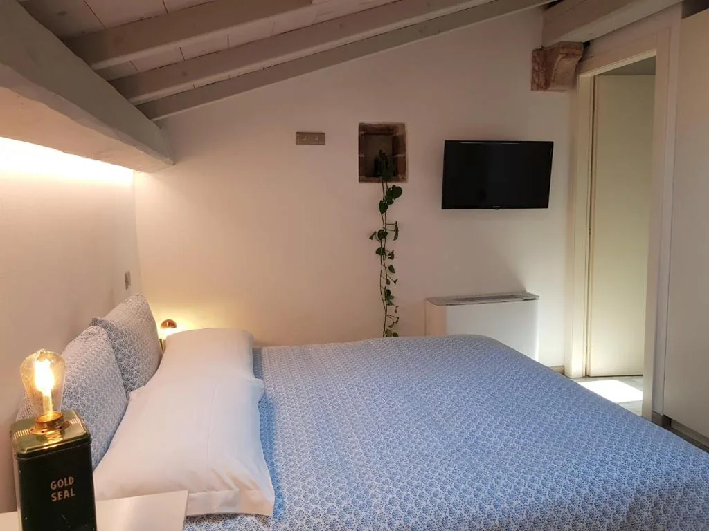 Camera Matrimoniale/Doppia con Letti Singoli — Casa Santa Marta