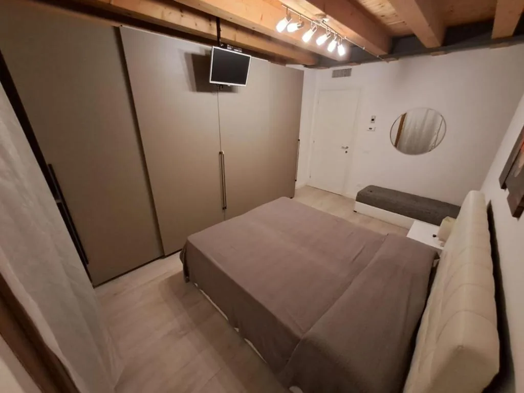 Double or Twin Room — Central Luxury Garden guest house