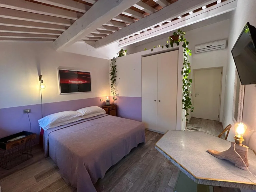 Camera Matrimoniale/Doppia con Letti Singoli con Balcone — Casa Santa Marta