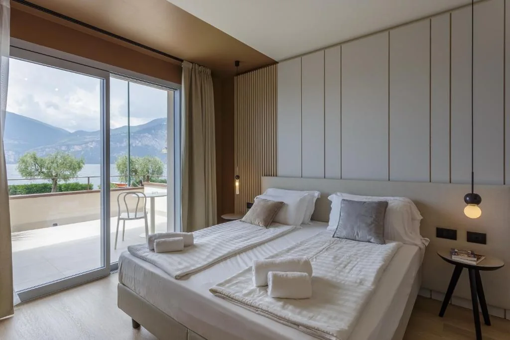 Camera Matrimoniale/Doppia con Letti Singoli con Balcone — Hotel Drago by Double Hospitality