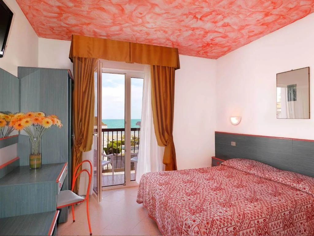 Camera Matrimoniale/Doppia con Letti Singoli con Balcone — Hotel Storione