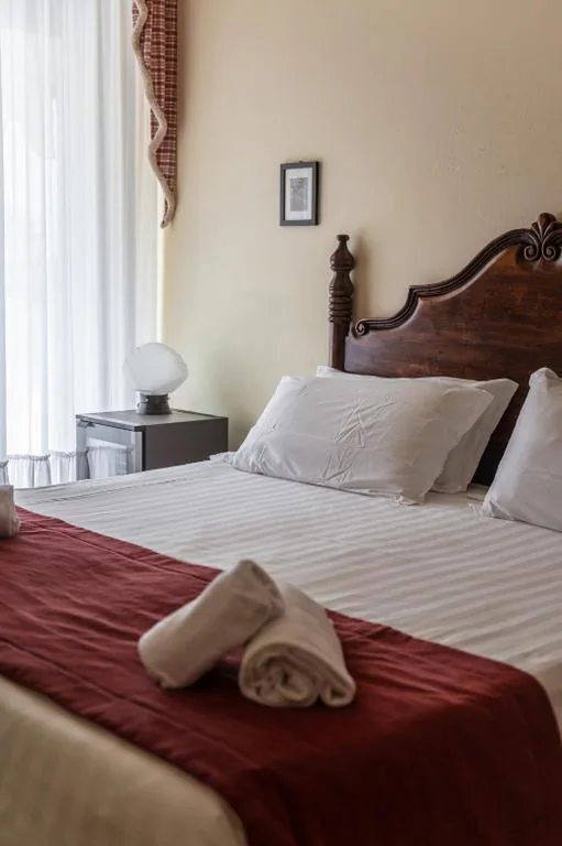 Camera Matrimoniale/Doppia con Letti Singoli con Vista Mare Laterale — Agora Park Hotel