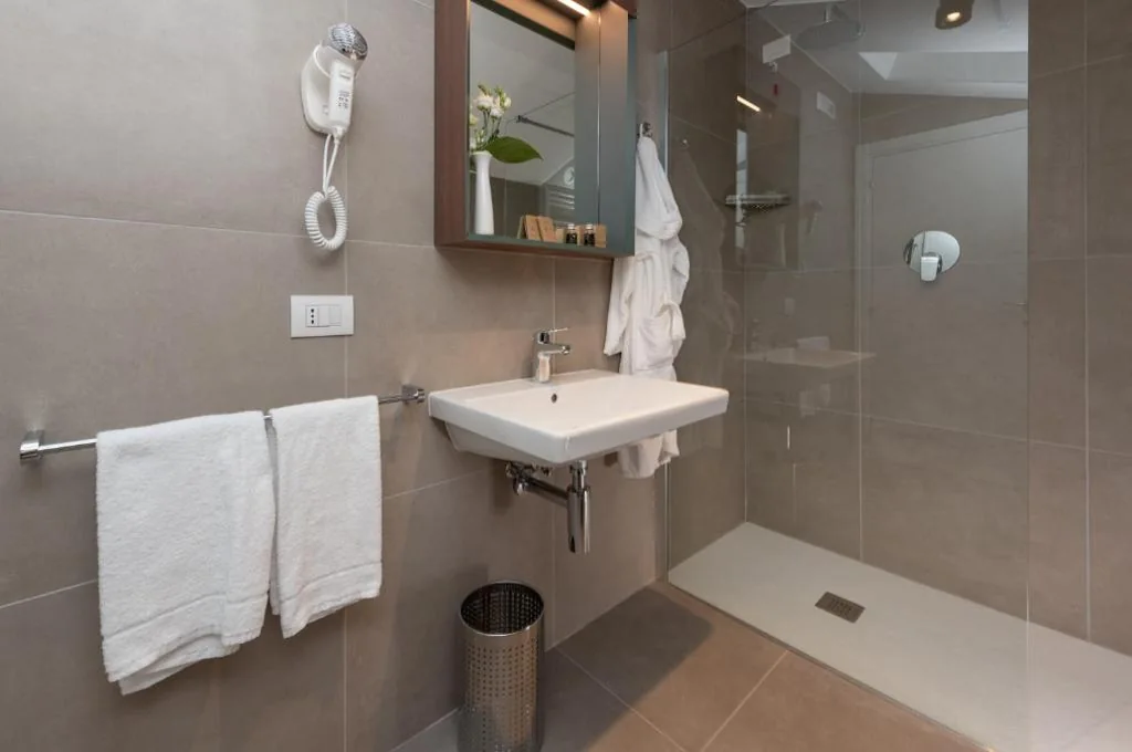 Double or Twin Room with Panoramic View — Hotel Canton dell’Orto