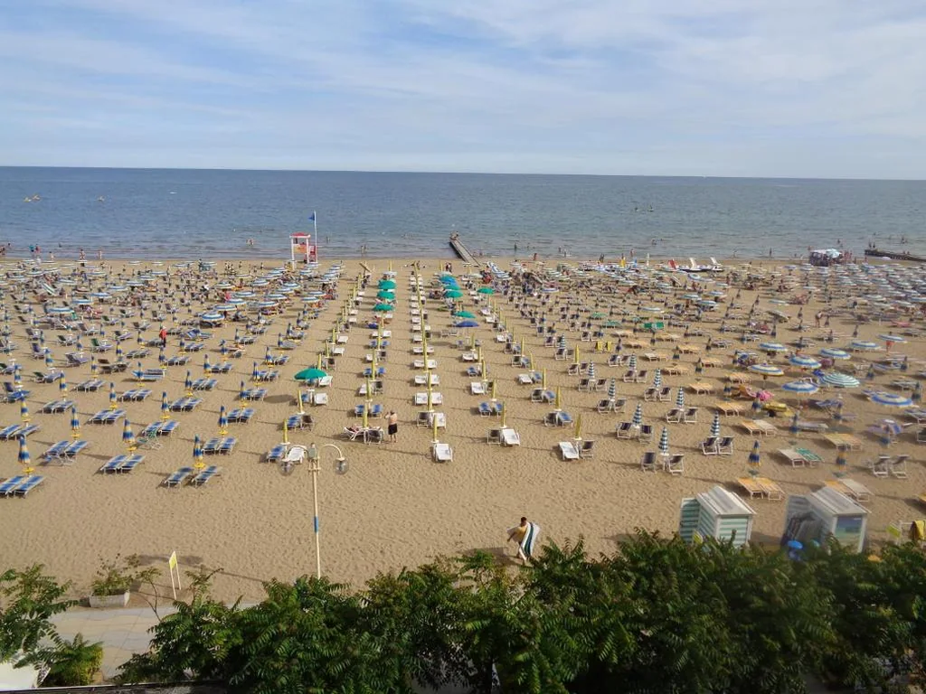 Double or Twin Room with Sea View — Hotel Continental