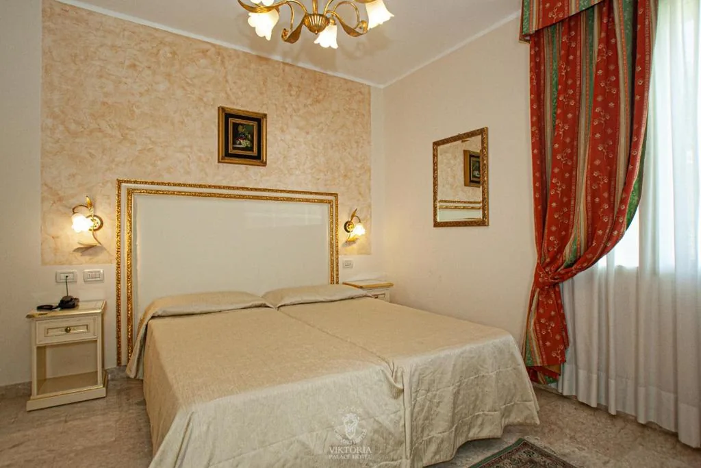 Double or Twin Room with Sea View — Viktoria Palace Hotel