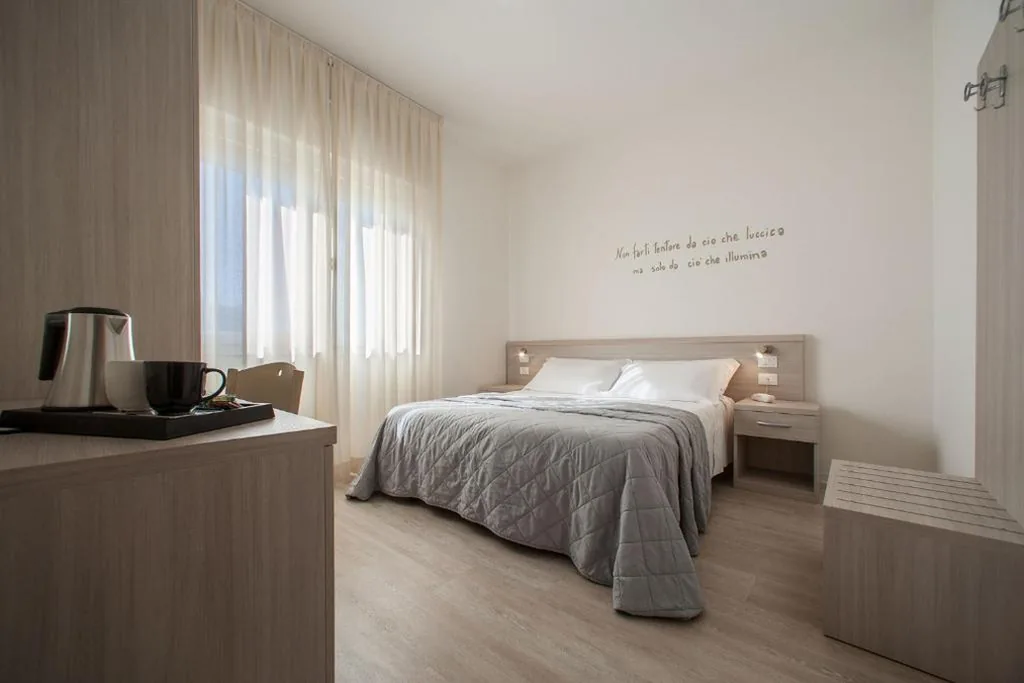 Double or Twin Room — Hotel Anny
