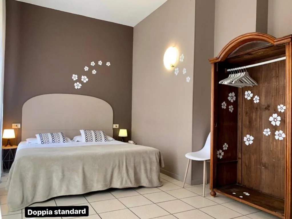 Camera Matrimoniale/Doppia con Letti Singoli — Hotel Ariston