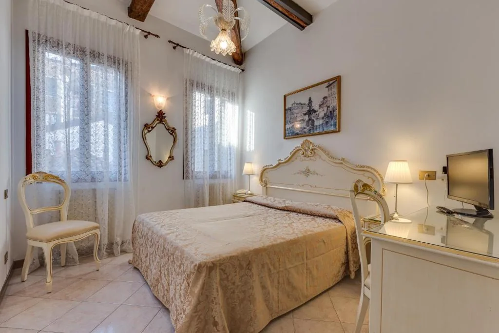 Camera Matrimoniale/Doppia con Letti Singoli — Hotel Bernardi Semenzato
