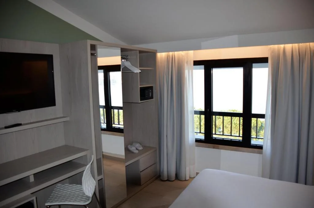 Camera Matrimoniale/Doppia con Letti Singoli — Hotel San Marco