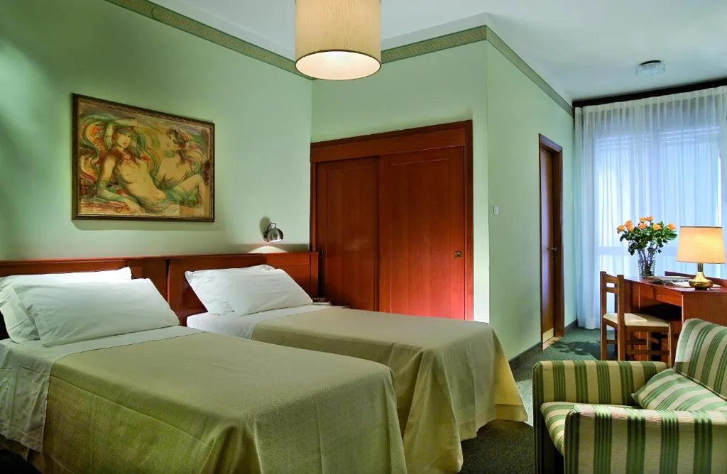 Double or Twin Room — Hotel Terme Bologna