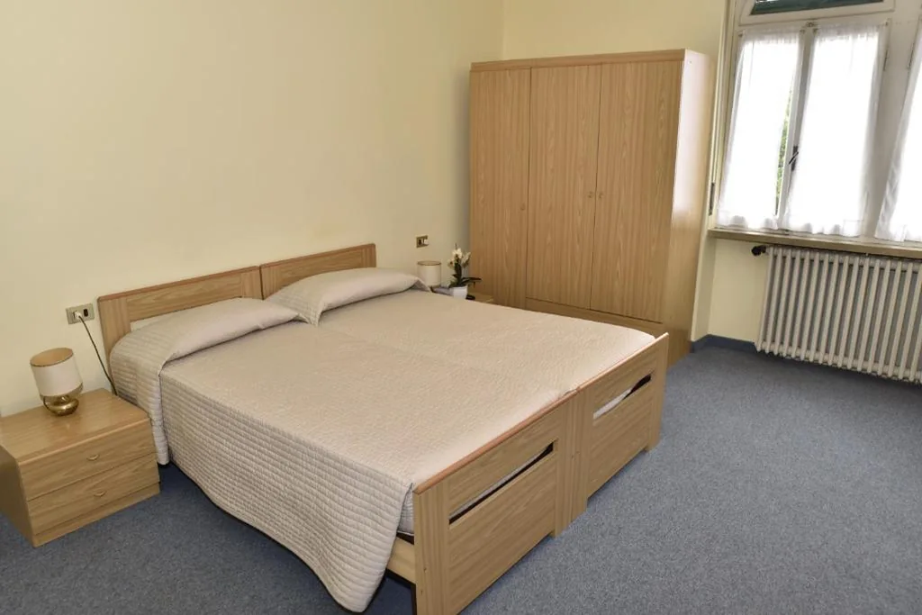 Double or Twin Room — Hotel Terminus