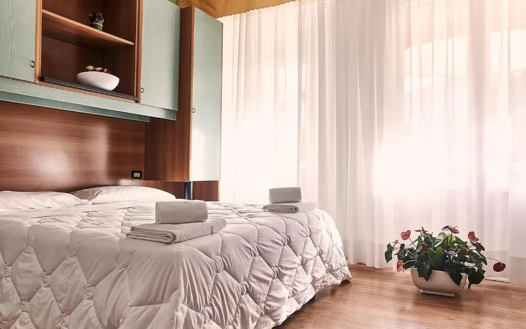 Double or Twin Room — Hotel Villa Roma
