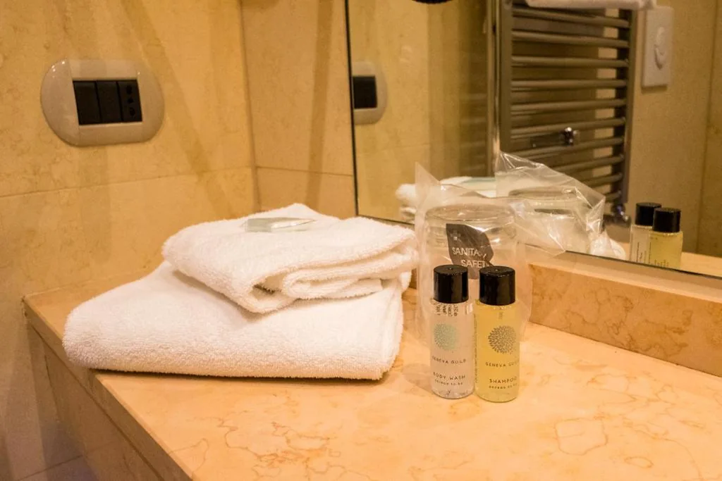 Camera Matrimoniale/Doppia con Letti Singoli — “La Conchiglia d’ Oro” HOTEL & SPA