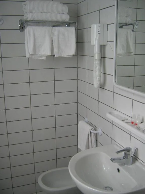 Double or Twin Room — Locanda Corte Girlanda