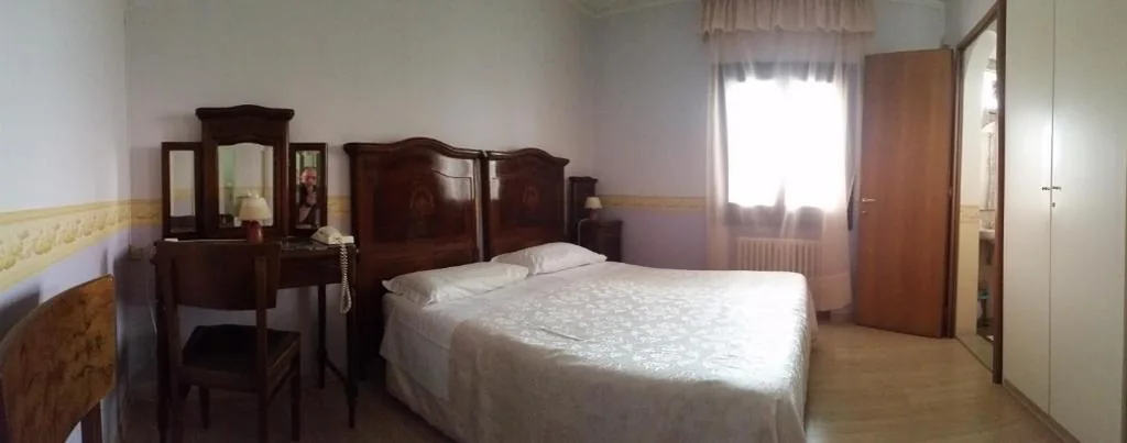 Camera Matrimoniale/Doppia con Letti Singoli — Locanda Sant’Anna Hotel