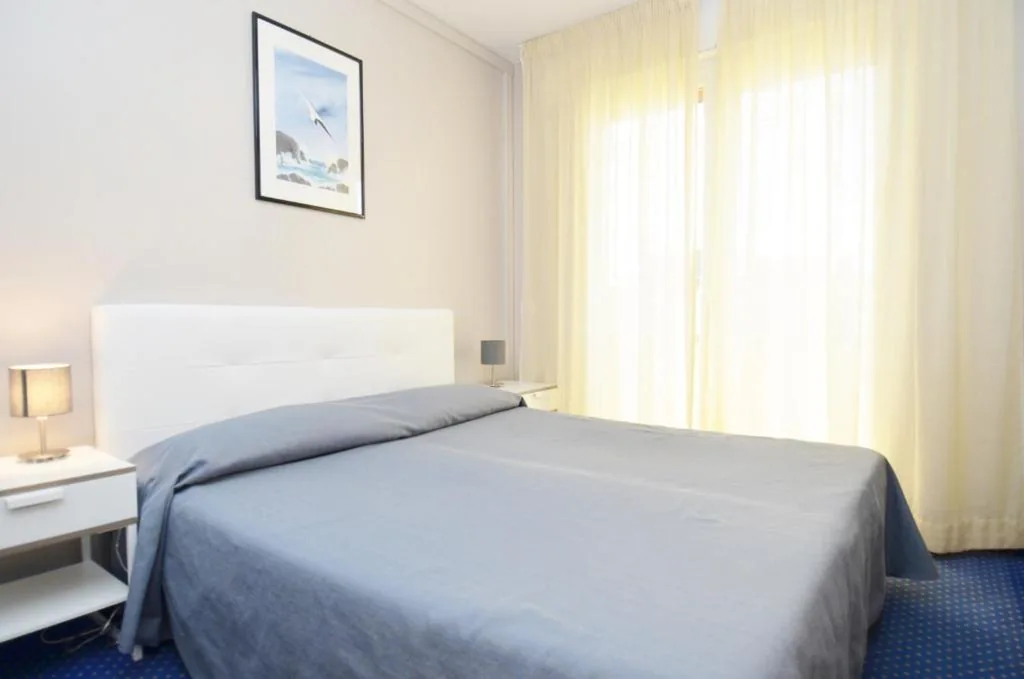 Camera Matrimoniale/Doppia con Letti Singoli — Ute Hotel