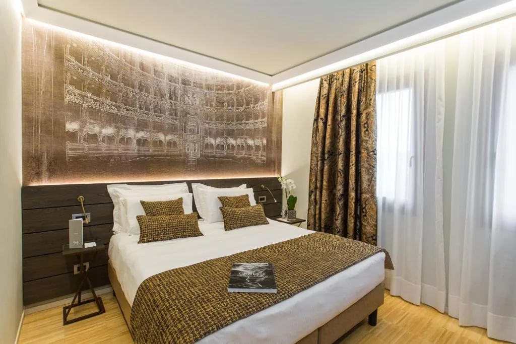 Double or Twin Room — Venice Maggior Consiglio