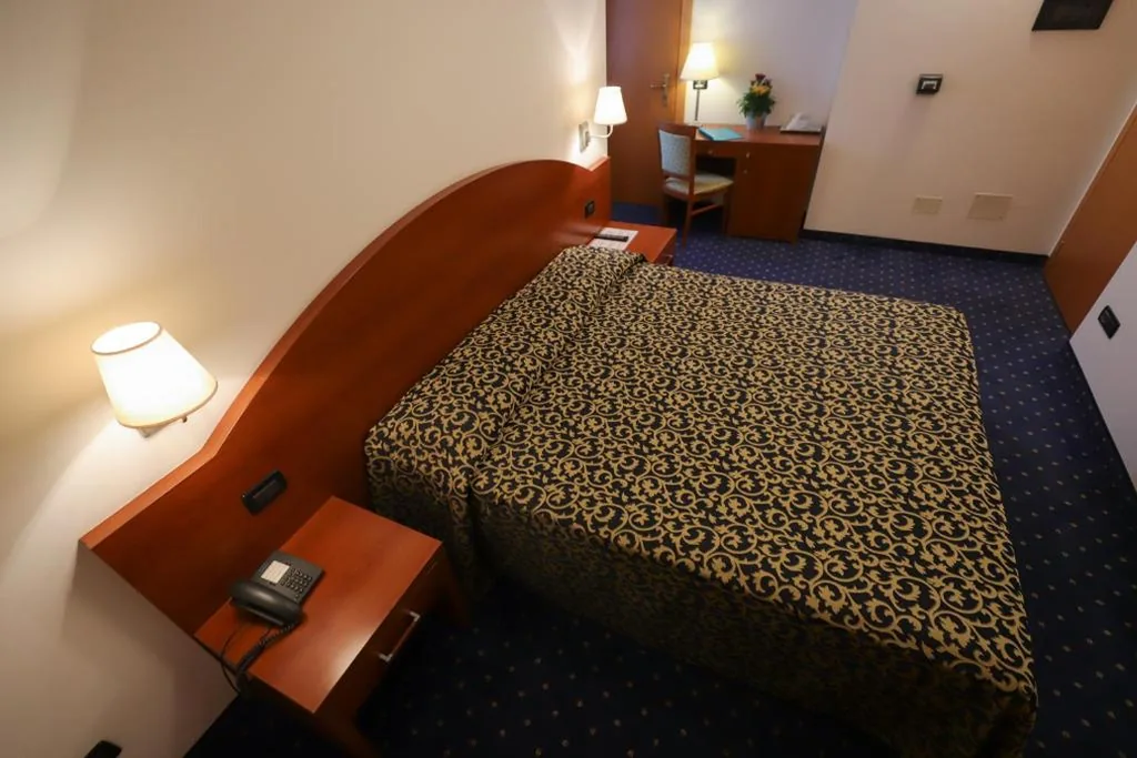 Economy Double Room — Hotel da Roberto