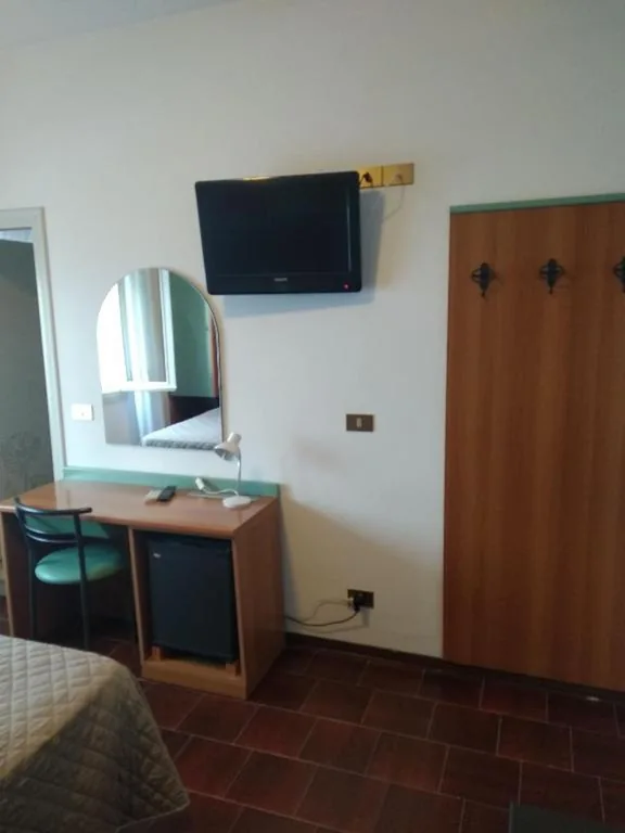 Economy Double Room — Hotel Dolomiti