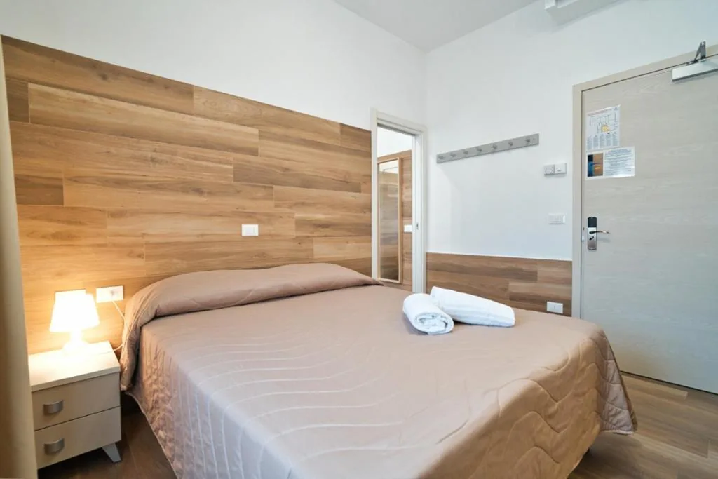 Camera Matrimoniale Economy — Hotel Ideal Sottomarina