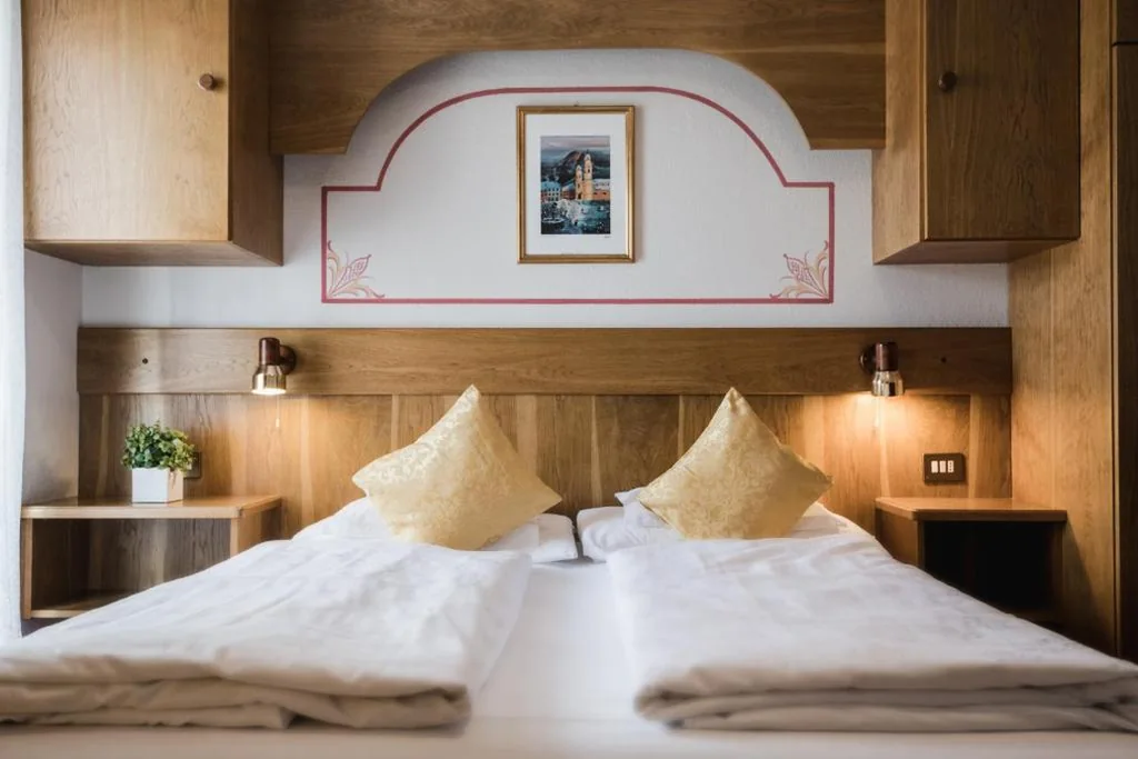 Camera Matrimoniale Economy — Hotel Monte Cherz