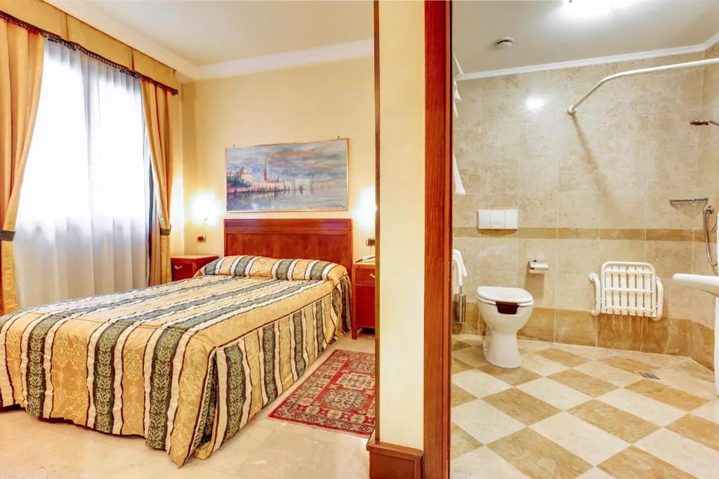 Economy Double Room — Hotel Panorama