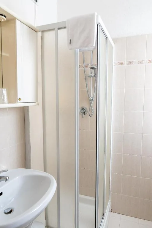 Economy Double Room — Hotel Villa Sara with pool and parking near Venice