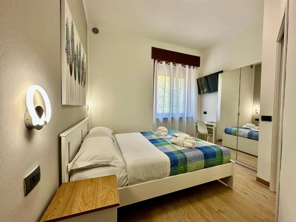 Camera Matrimoniale Economy — Opera Suites