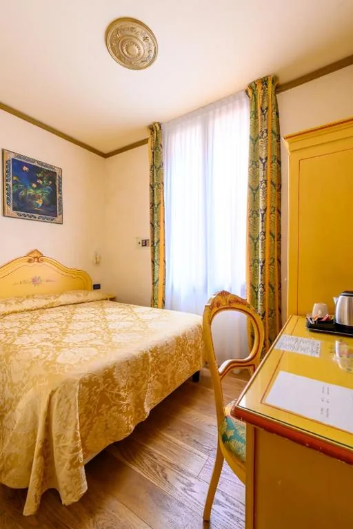 Small Economy Double Room — Residenza Ca’ San Marco