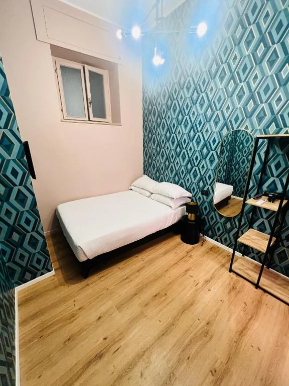 Camera Matrimoniale Economy — Room Verona Ai Conti