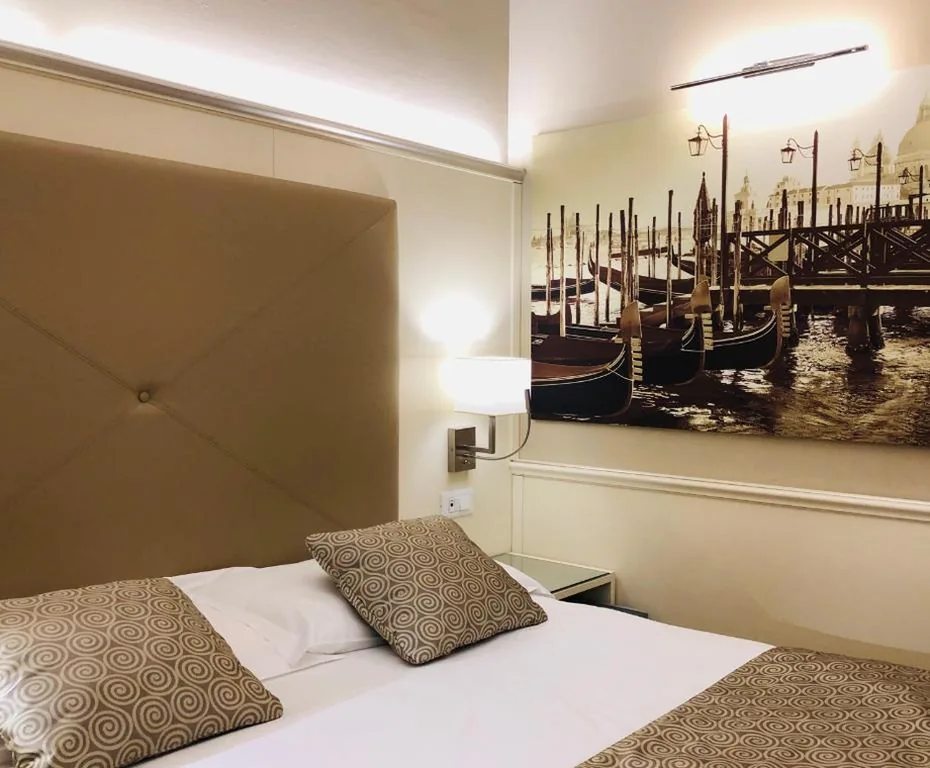 Economy Double Room — San Lio Tourist House
