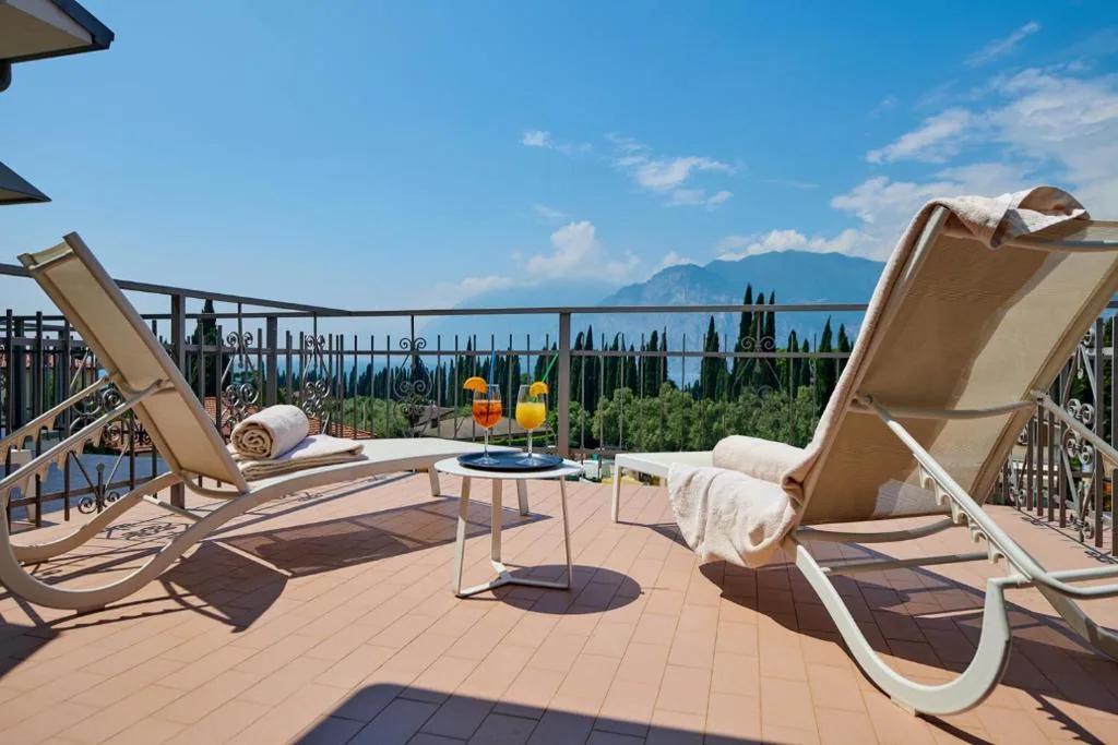 Camera Matrimoniale Exclusive con Terrazza — Eco Hotel Benacus