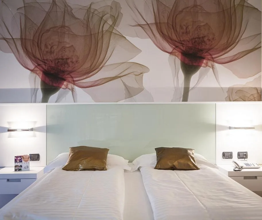 Camera Matrimoniale Exclusive con Vista Lago Parziale — Wellness Hotel Casa Barca (Adult Only)