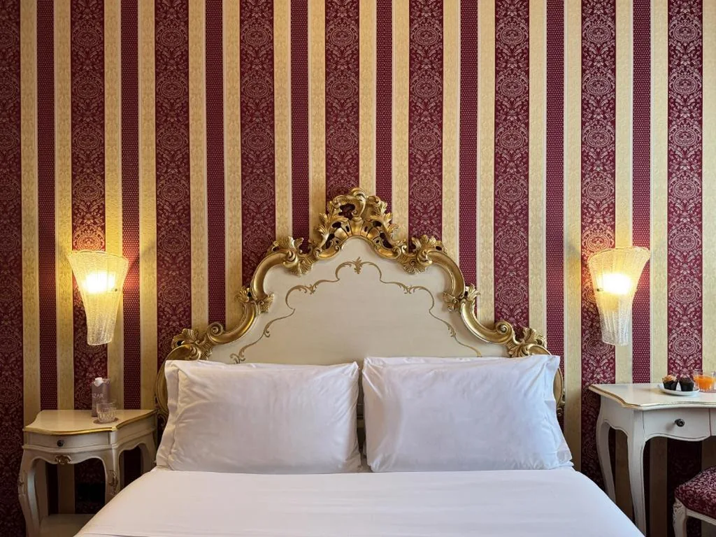 Double Room — Hotel Alcyone