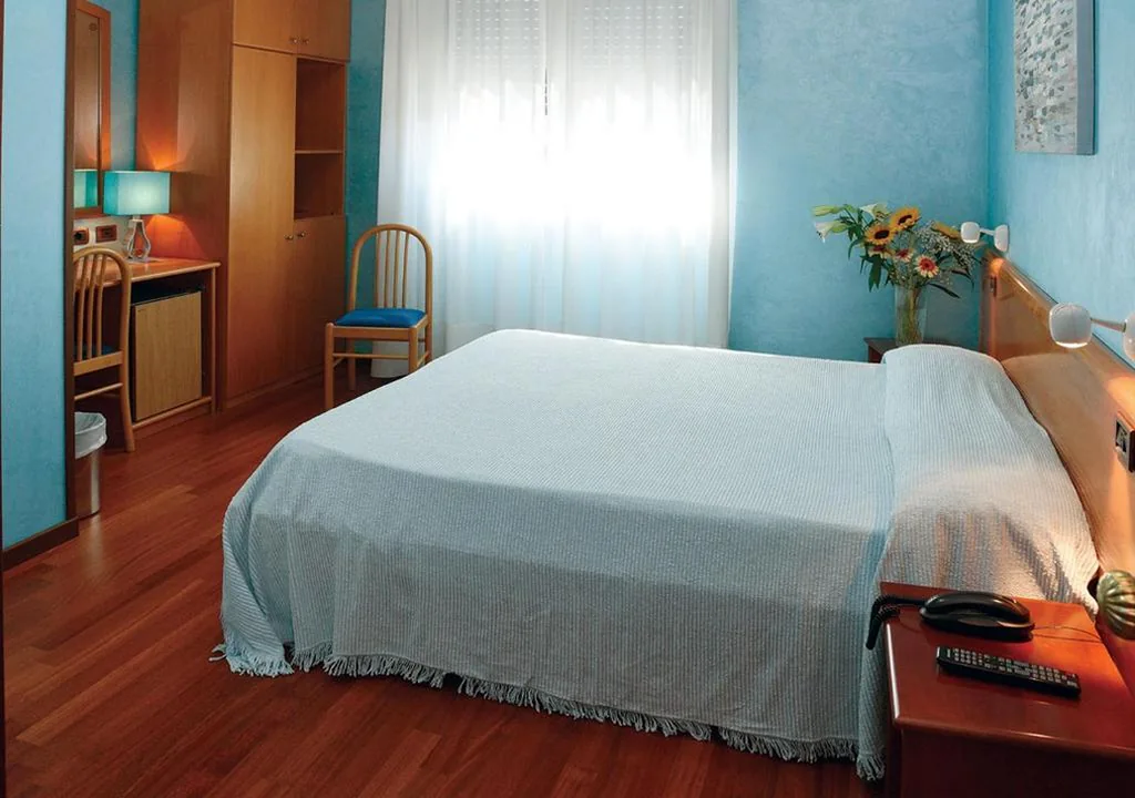 Camera Matrimoniale — Hotel Autostrada