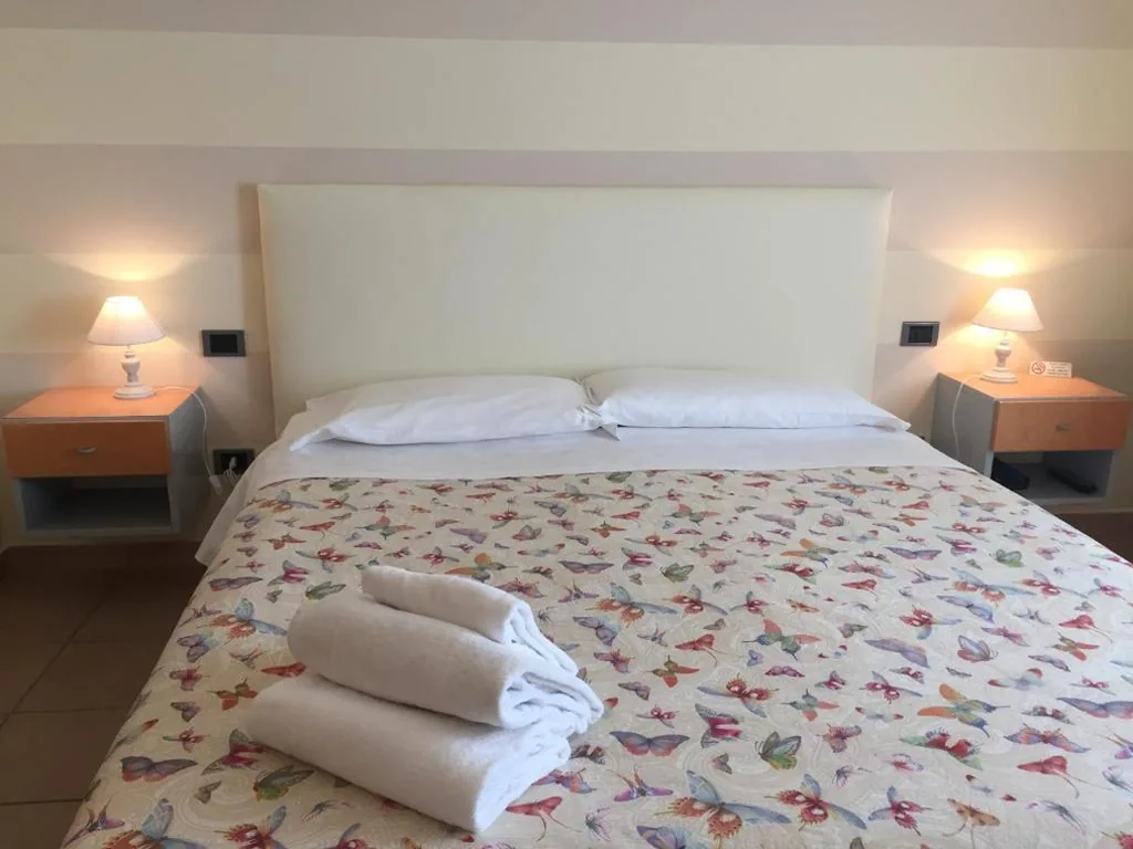 Camera Matrimoniale — Hotel Eden
