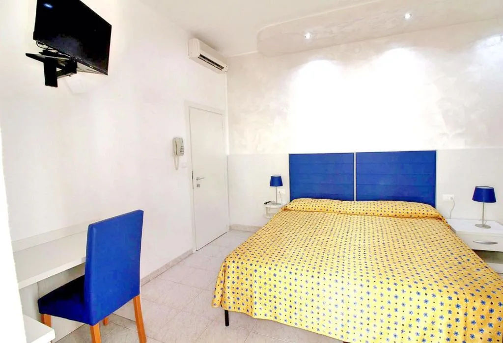 Camera Matrimoniale — Hotel Eraclea