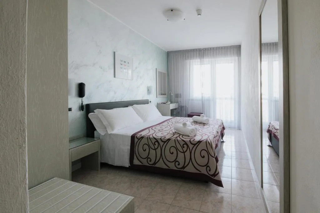 Camera Matrimoniale — Hotel Gloria