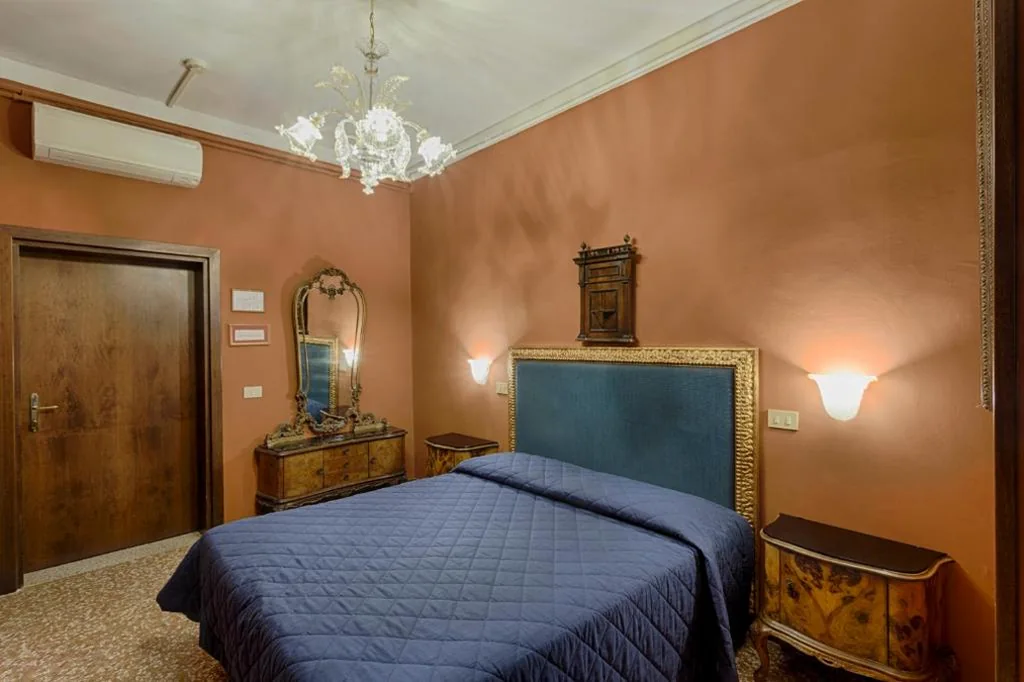 Camera Matrimoniale — Hotel Guerrato