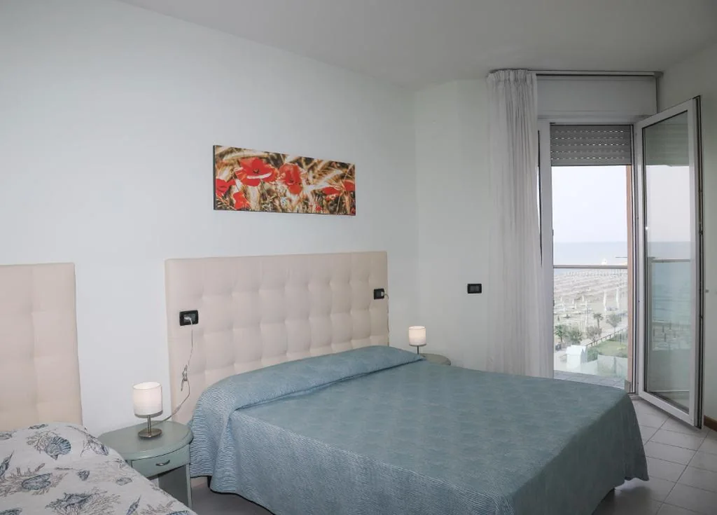 Camera Matrimoniale — Hotel La Bussola