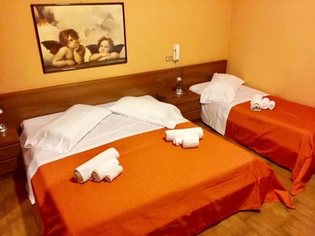 Double Room — Hotel La Favorita