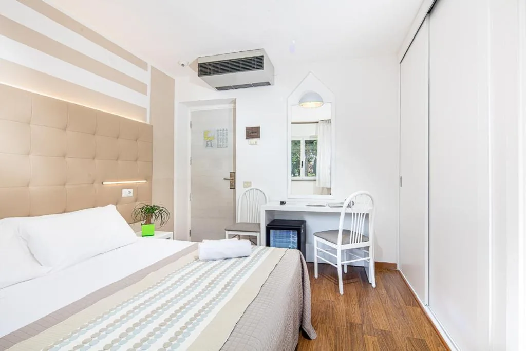 Camera Matrimoniale — Hotel Palace