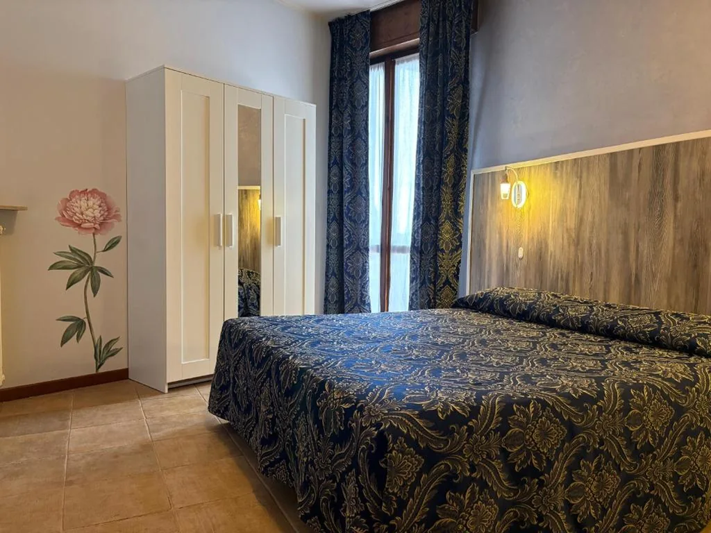 Double Room — Hotel Renata