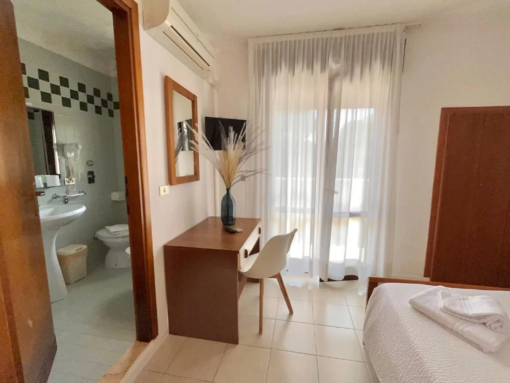 Double Room — Hotel Rosa Dei Venti