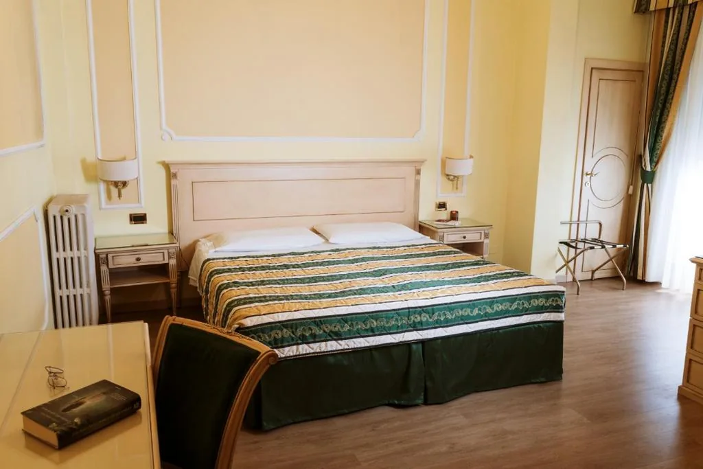 Camera Matrimoniale — Hotel Terme Salus