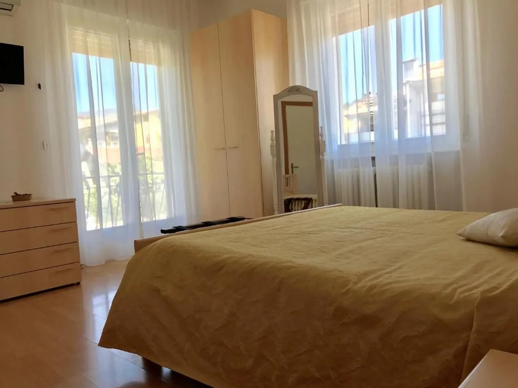 Double Room — La Lanterna