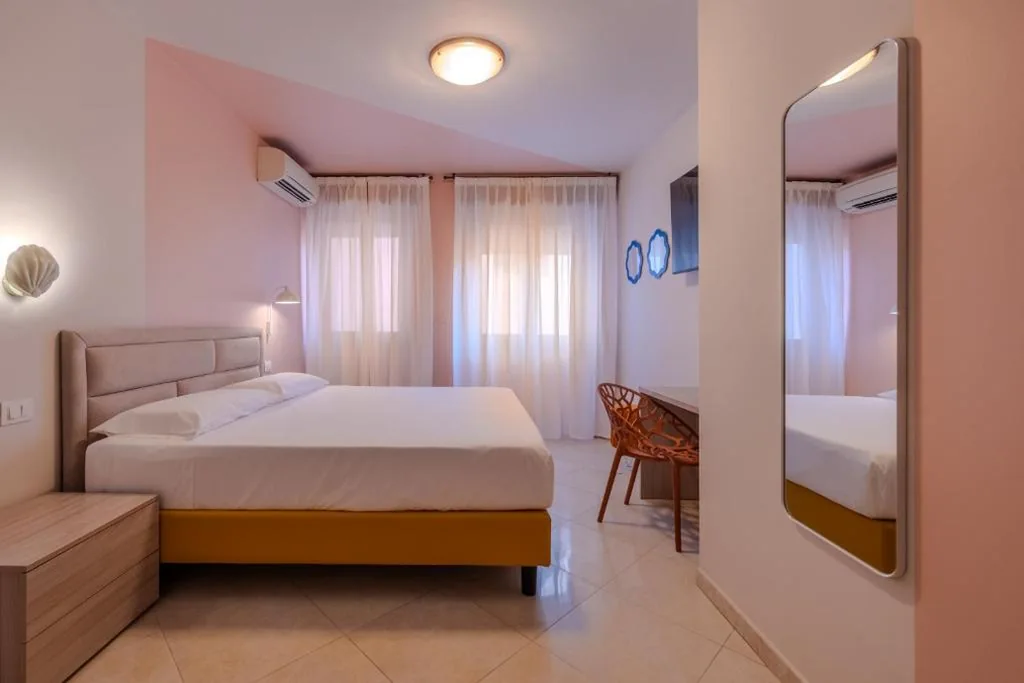 Double Room — La Vista Postcard Hotel
