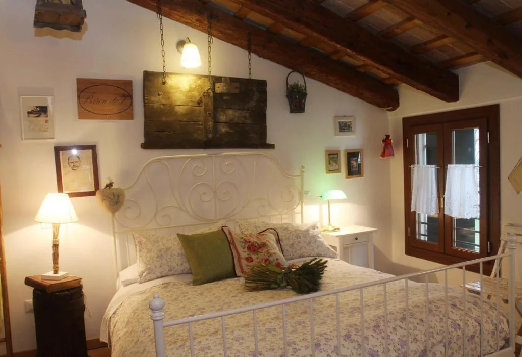 Camera Matrimoniale — Locanda San Tomaso