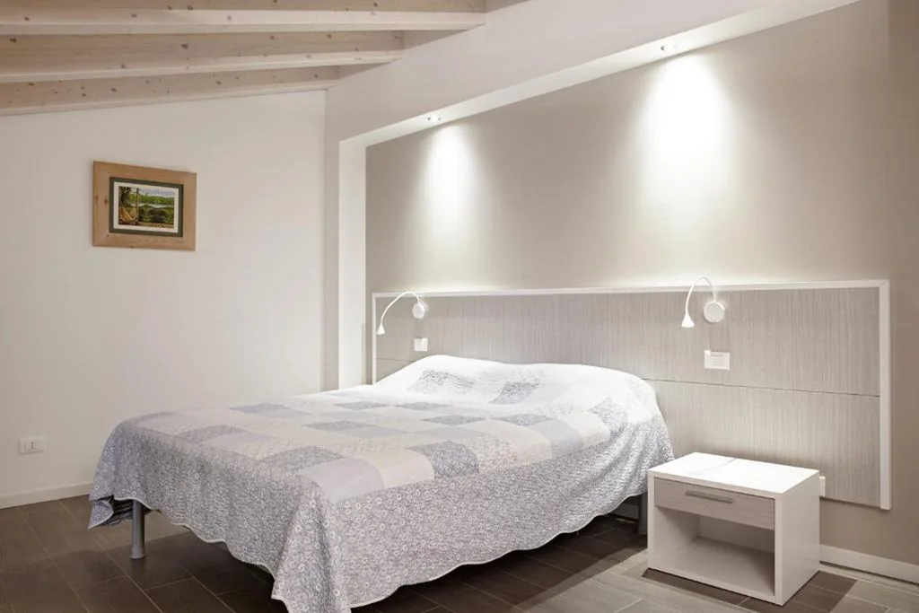 Attic Double Room with Balcony — B&B Agorà