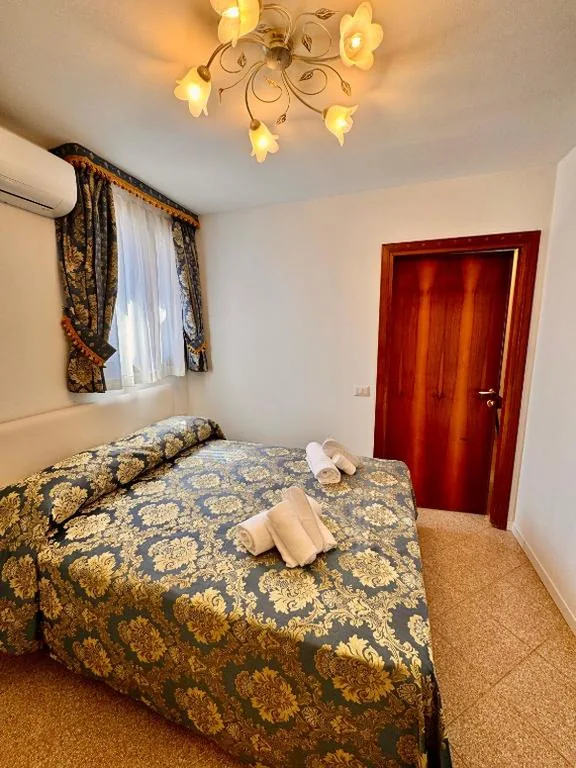 Small Double Room — Ca’ Antico Monastero